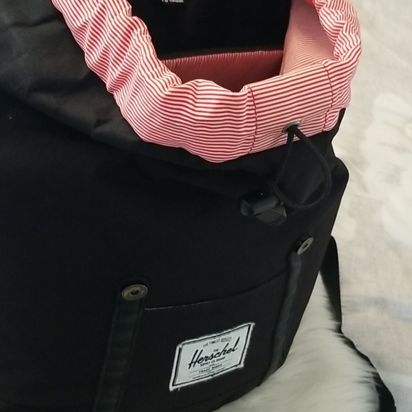Herschel Little America Mid Volume Backpack